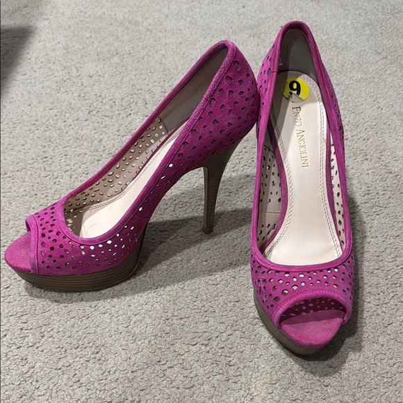 Enzo Angiolini Pink Stiletto Heels with Perforated Design - Picture 1 of 4
